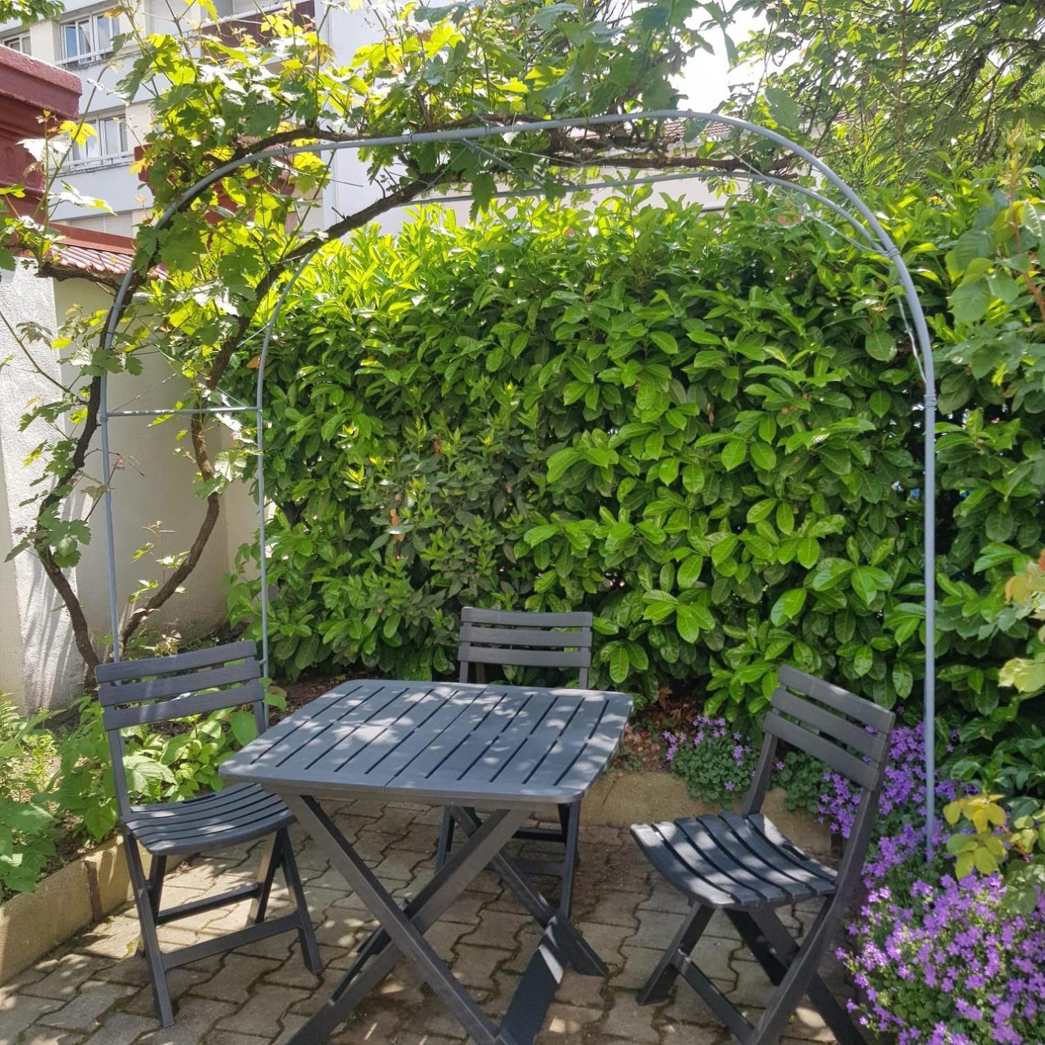 Sainte Cecile 3: Elegant Idealement Situe Apartment